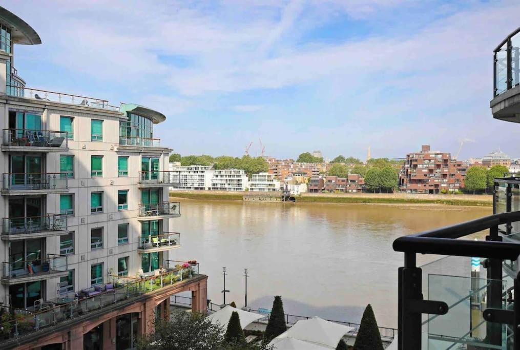Stunning 2 Bed Thames River View - Central Лондон Экстерьер фото